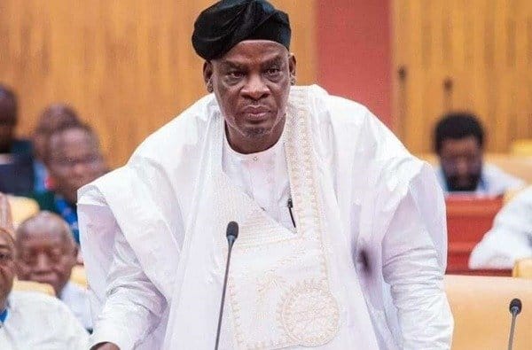 Education Minister Urges Schools